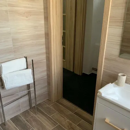 Alesta Apartment